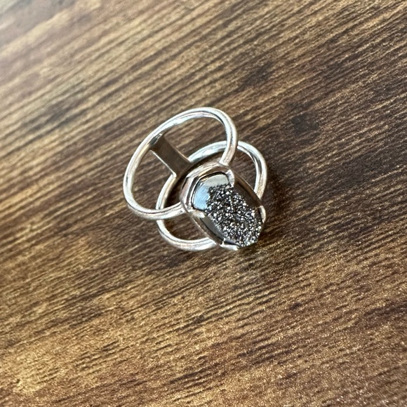 Kendra Scott Elyse Silver Drusy Ring - Picture 3 of 4